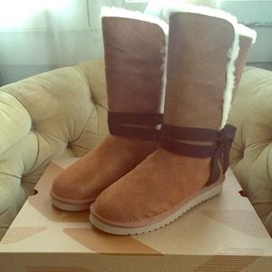Koolaburra UGG Rozalia Chestnut Chocolat Bow Boots